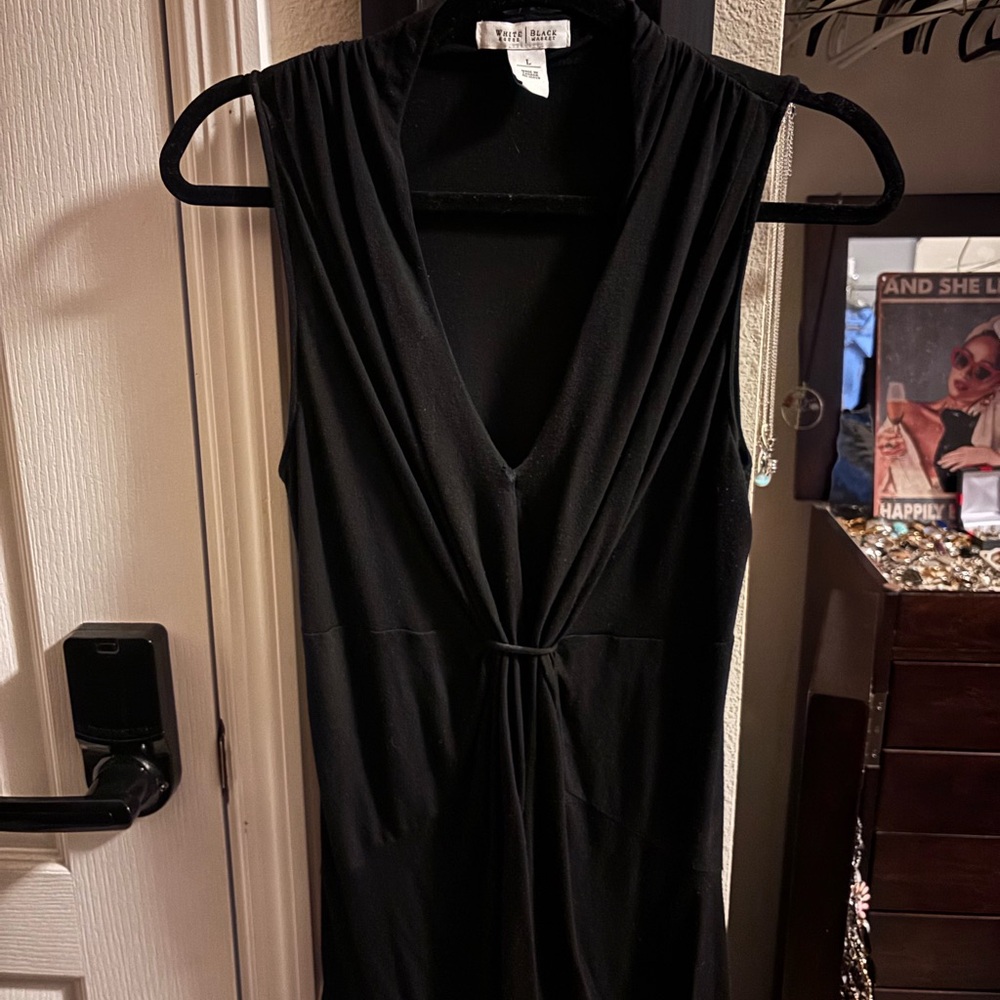 White House Black Market Black Sleeveless V-Neck top